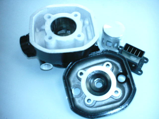 Cilindro 75 cc malaguti RST 50 G30 Liquido Cilindro 75 cc malaguti RST 50 G30 Liquido