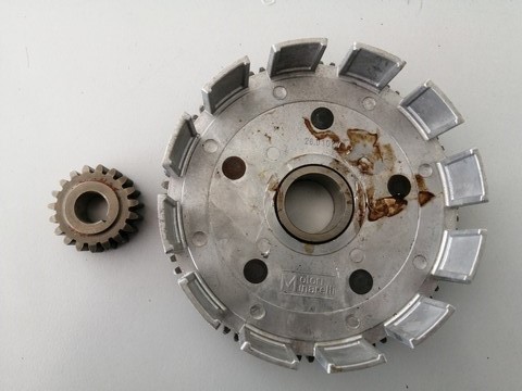 CAMPANA FRIZIONE MINARELLI MR6 - 80cc
