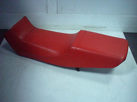 Sella RV 125/250 Rossa